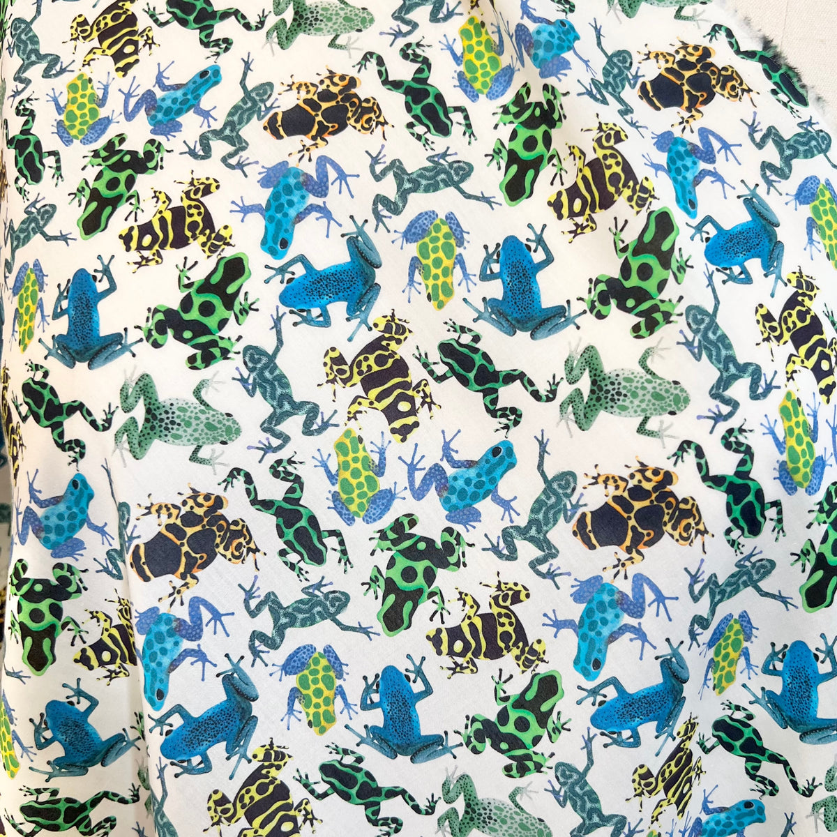 Liberty London- Dart Frogs Blue Tana Lawn Cotton