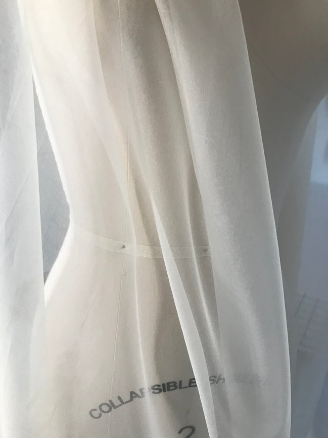 Natural White 5.5 MM 45" Wide Silk Organza (1104)