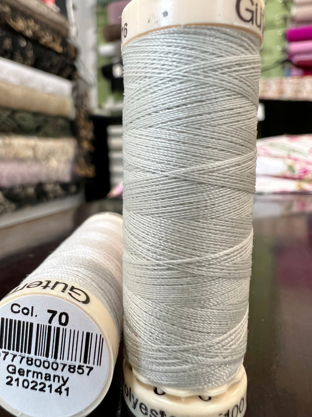 Gutermann Sew-All Thread 100m/110y DARK BONE #70
