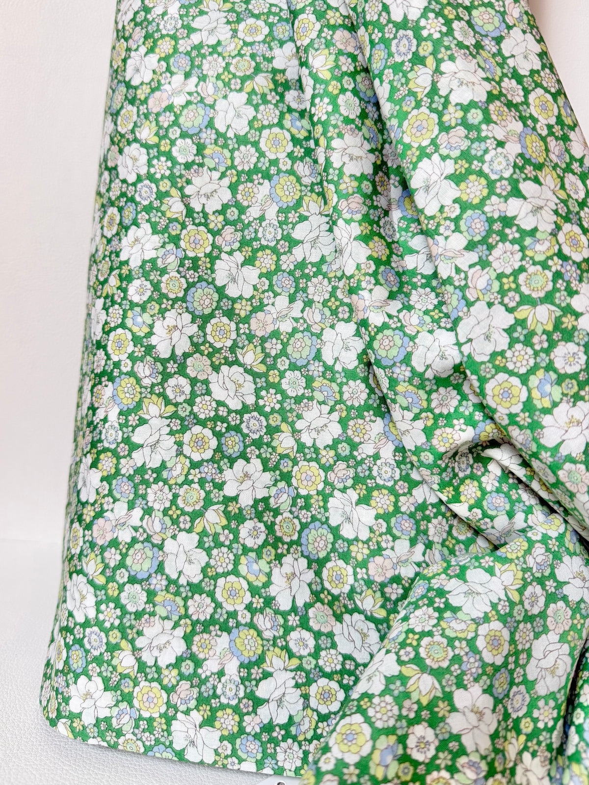 Flownny 100% Cotton Fabric - Lawn- Green, White Floral- 43