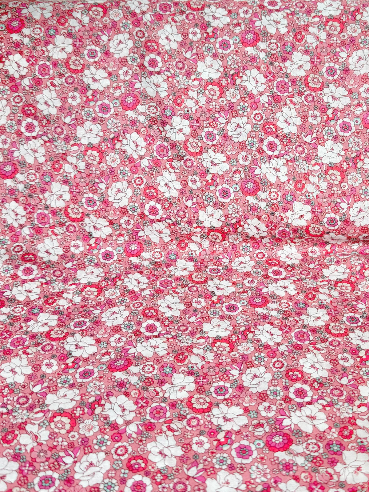 Flownny 100% Cotton Fabric - Lawn- Pink, White Floral- 43