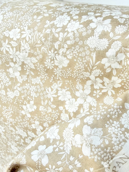 Flownny Cotton Fabric- Lawn KOKNFA- 1010 15 B- Beige, White- 42"
