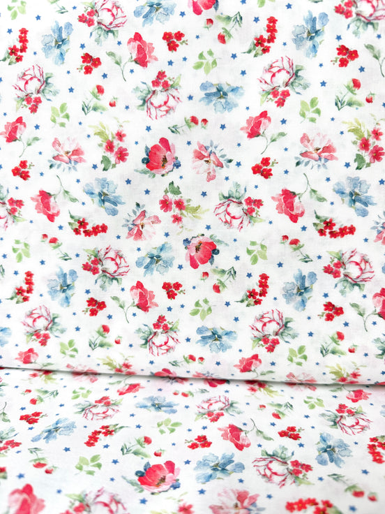White- Clothworks- Americana- Cotton Fabric- 44” Wide (CLTY4774-2)