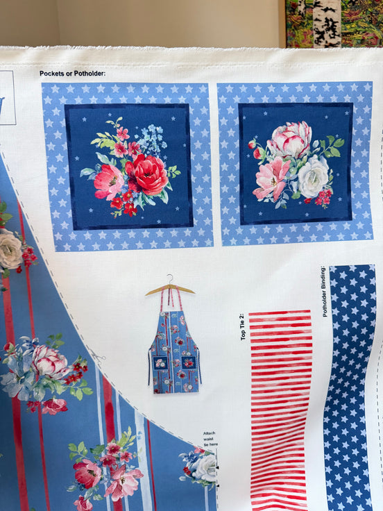 Canvas Apron Panel- Clothworks- Americana- Cotton Fabric- (CLTY4777-88)