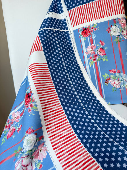 Canvas Apron Panel- Clothworks- Americana- Cotton Fabric- (CLTY4777-88)