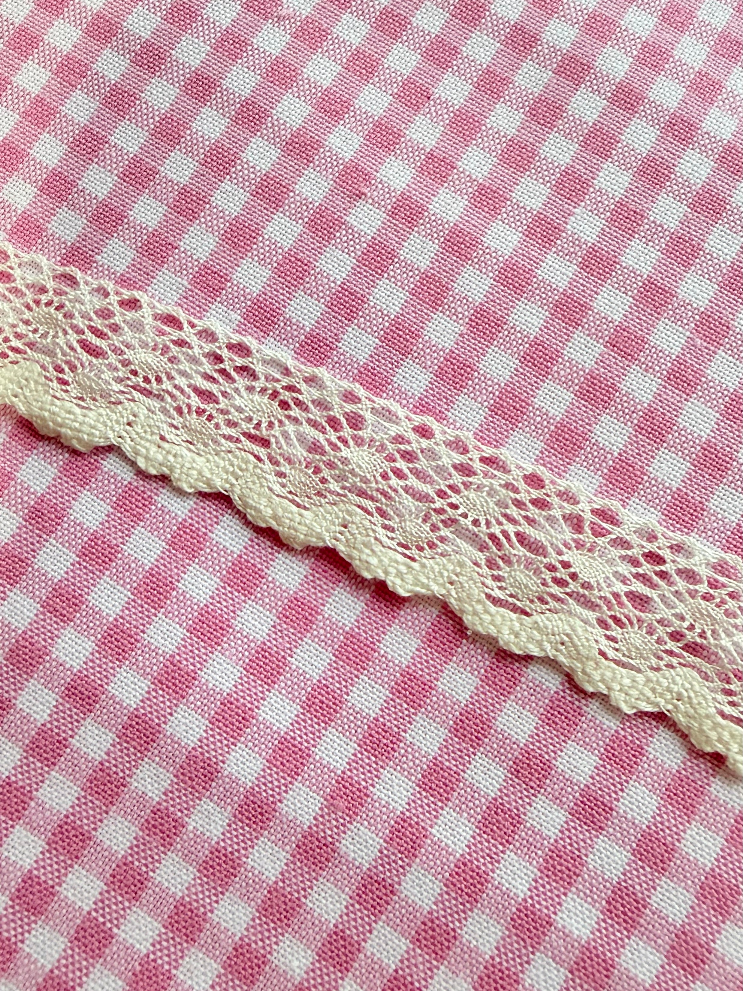 3380 Off White 100% Cotton Lace- 3/4