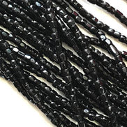 Black 3 Cut Beads 10* (2169)