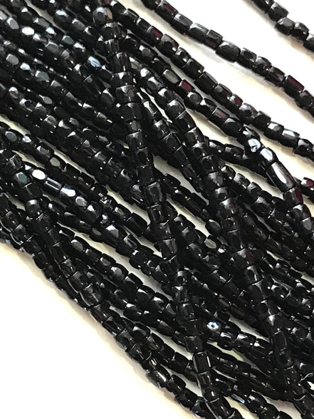 Black 3 Cut Beads 10* (2169)
