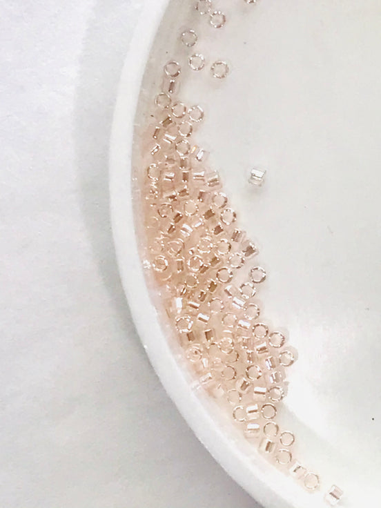 Miyuki 11/0 Delica Glass Beads- TRANSPARENT PINK MIST Luster- DB1223- (2028)