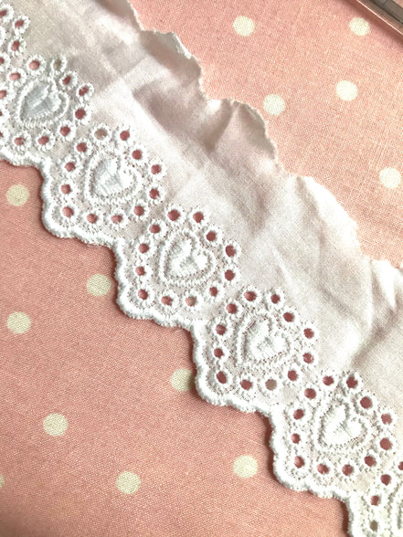 White Hearts Eyelet- Broderie Anglaise- Lace Trim 5305- 2"