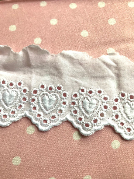 White Hearts Eyelet- Broderie Anglaise- Lace Trim 5305- 2"