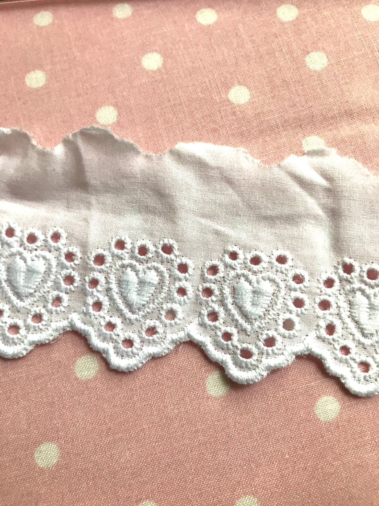 White Hearts Eyelet- Broderie Anglaise- Lace Trim 5305- 2"