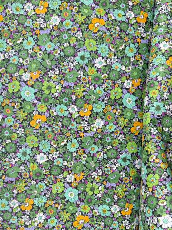 Flownny 100% Cotton Fabric - Lawn- Green- 43" Ditsy