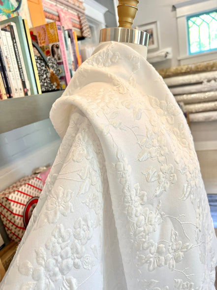 White Floral Silk Blend European Cloque Jacquard- 52” (1732)