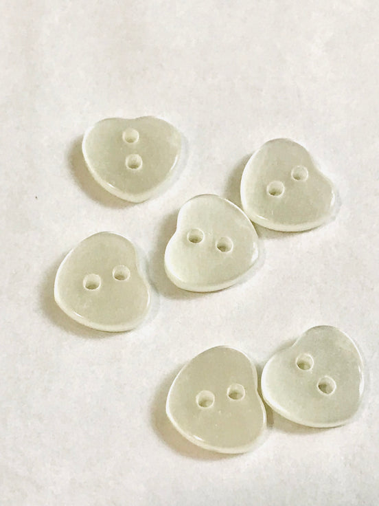 White Pearl Heart Buttons- P-8324