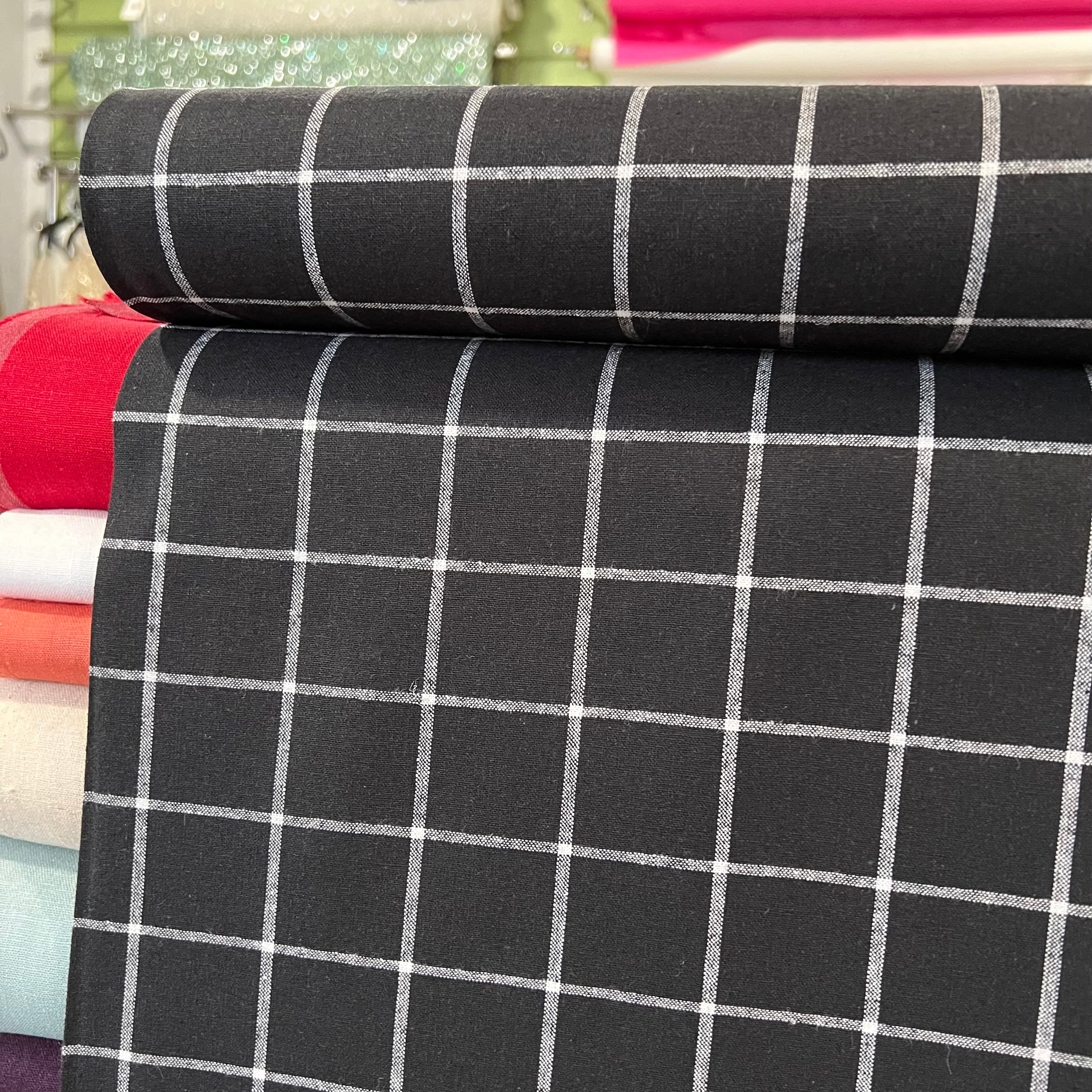 Essex Yarn Dyed Classic Wovens- Linen- Cotton Blend- Black- Windowpane Check- 43