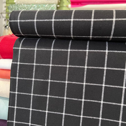 Essex Yarn Dyed Classic Wovens- Linen- Cotton Blend- Black- Windowpane Check- 43"