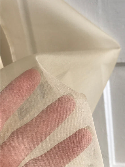Light Beige/ Nude/ Sand Silk Organza 54" Wide (1115)