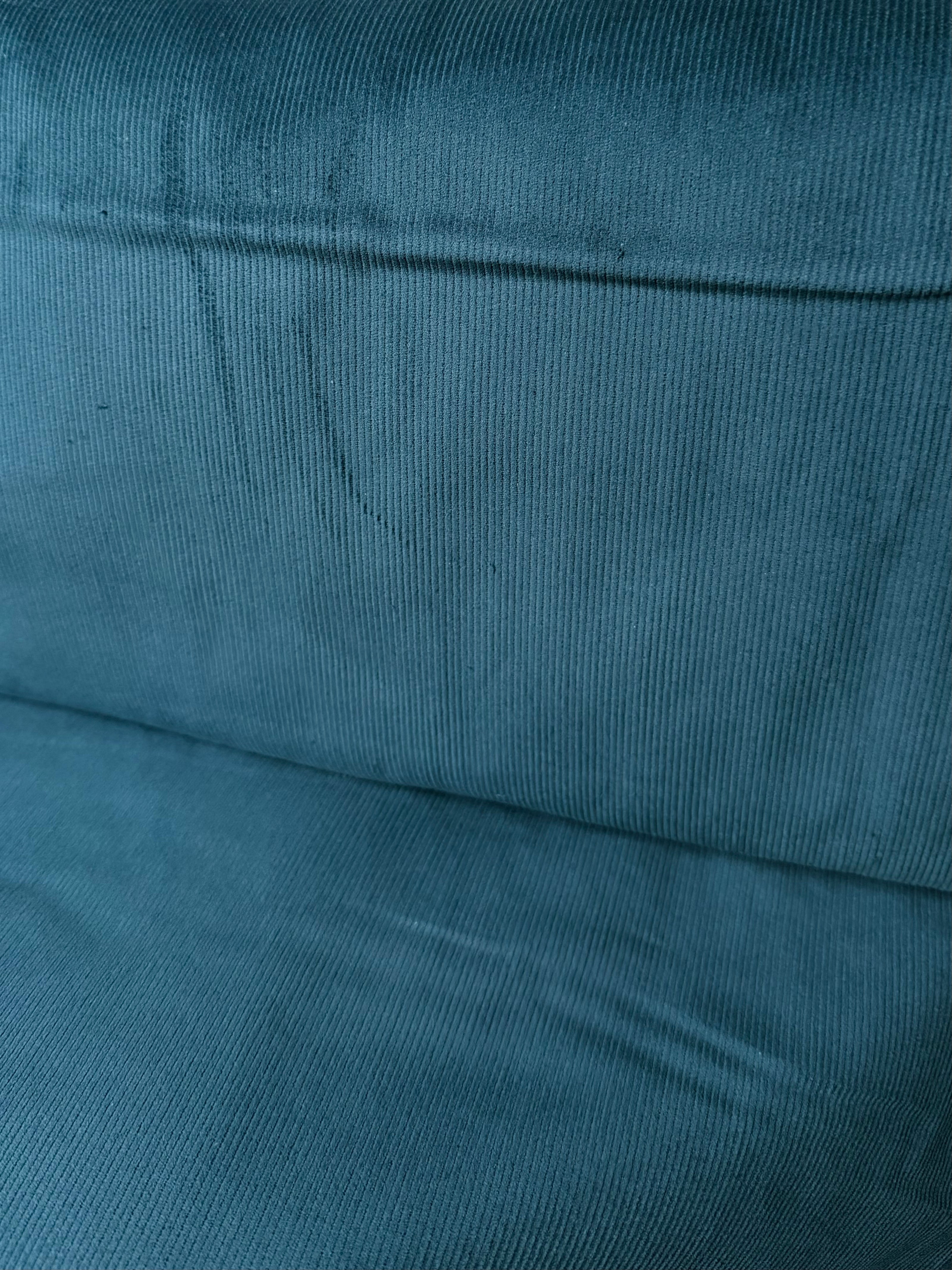 Teal “Ocean