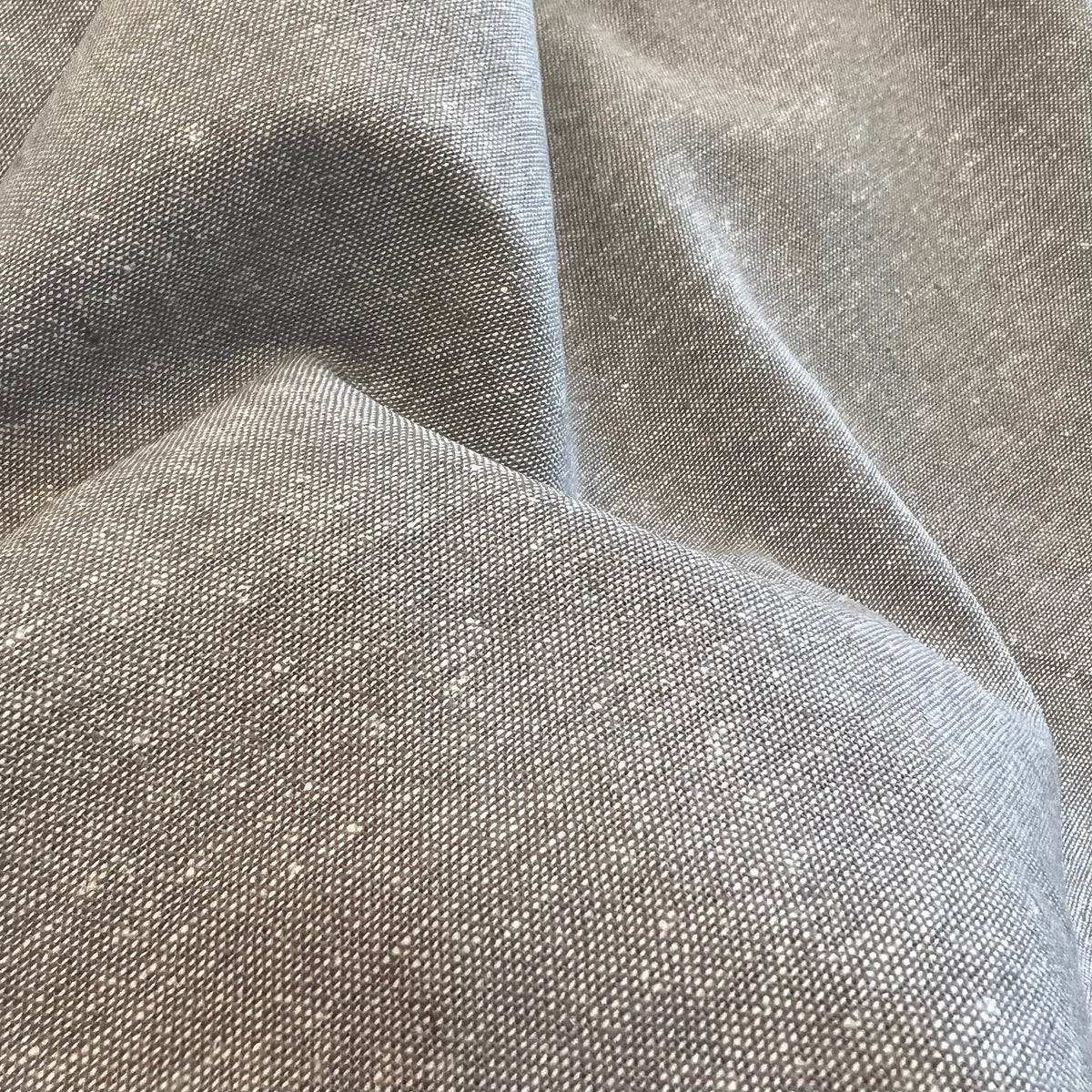 Pale Gray 
