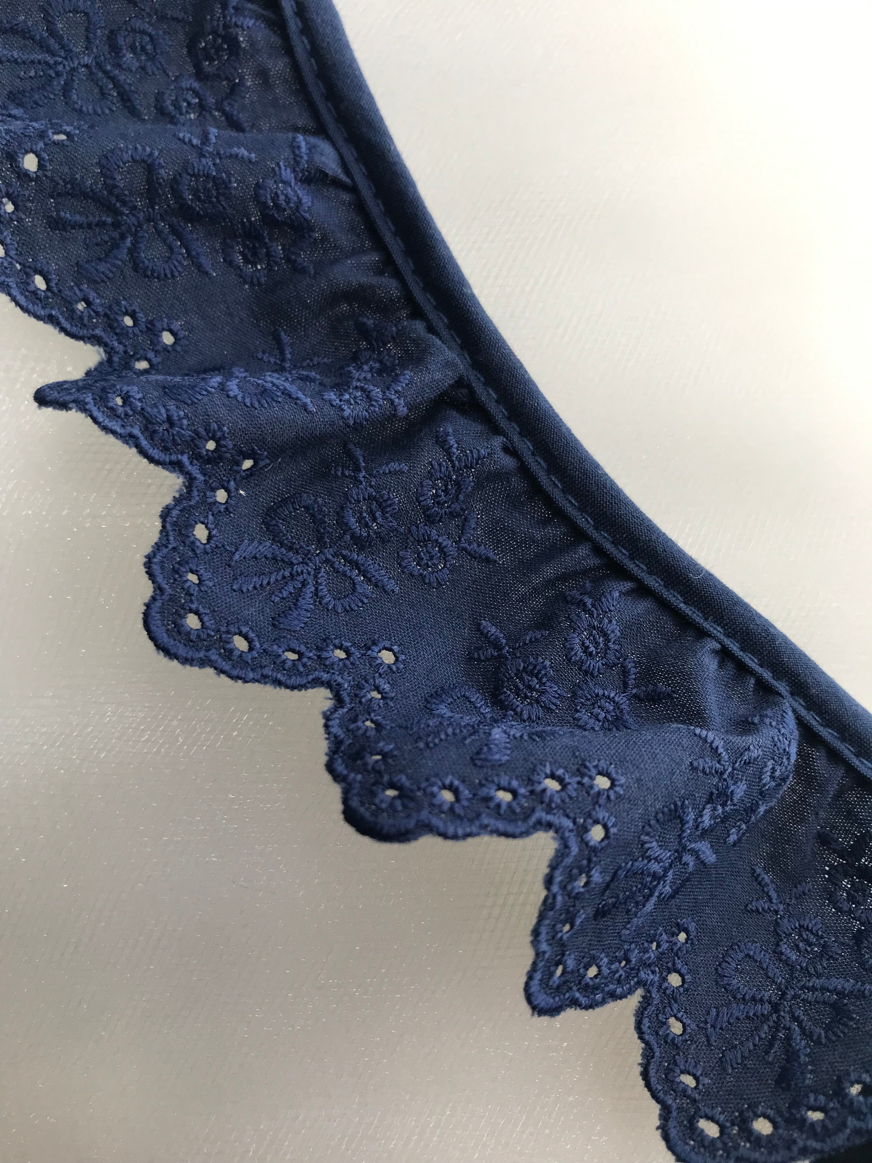 Navy Flowers and Bows Eyelet- Broderie Anglaise- Lace Trim 5297