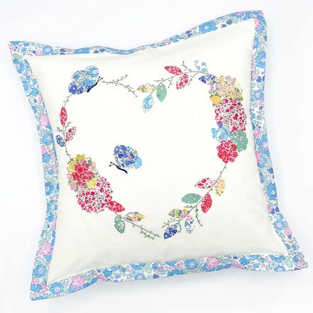 Alice Caroline- Liberty Tana Lawn® Fabric Tender Heart Cushion Kit