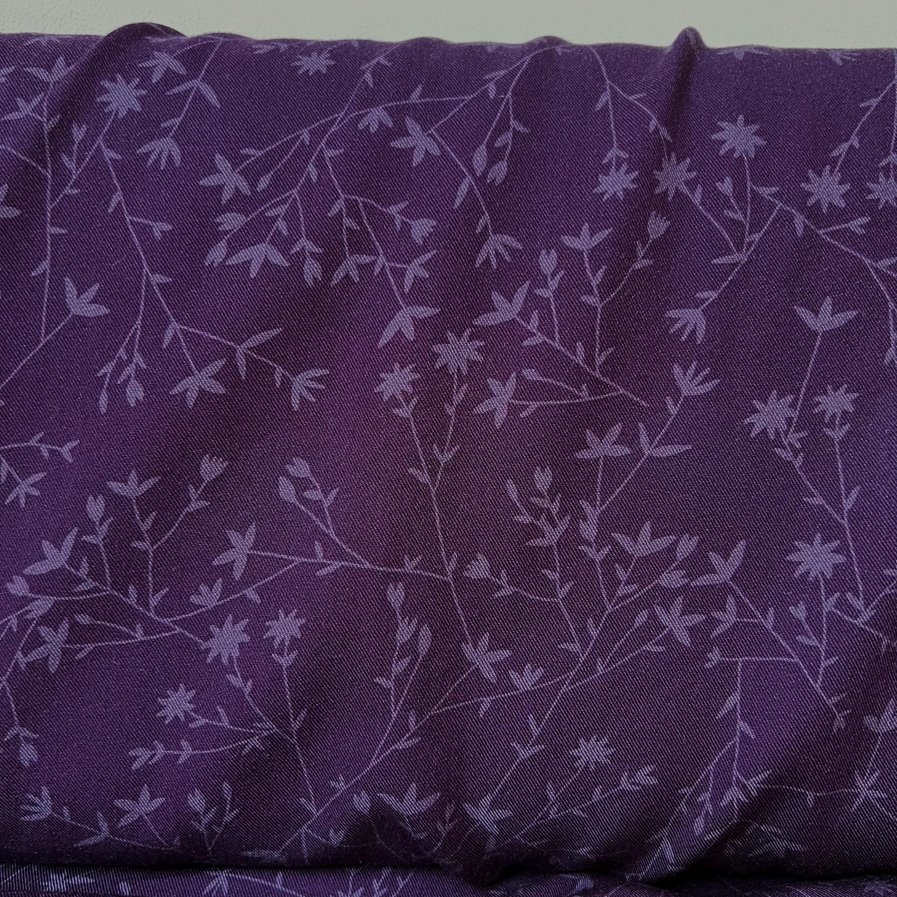 Plum- 58” Wide- Viscose Twill- Stof Fabrics- Light Lush