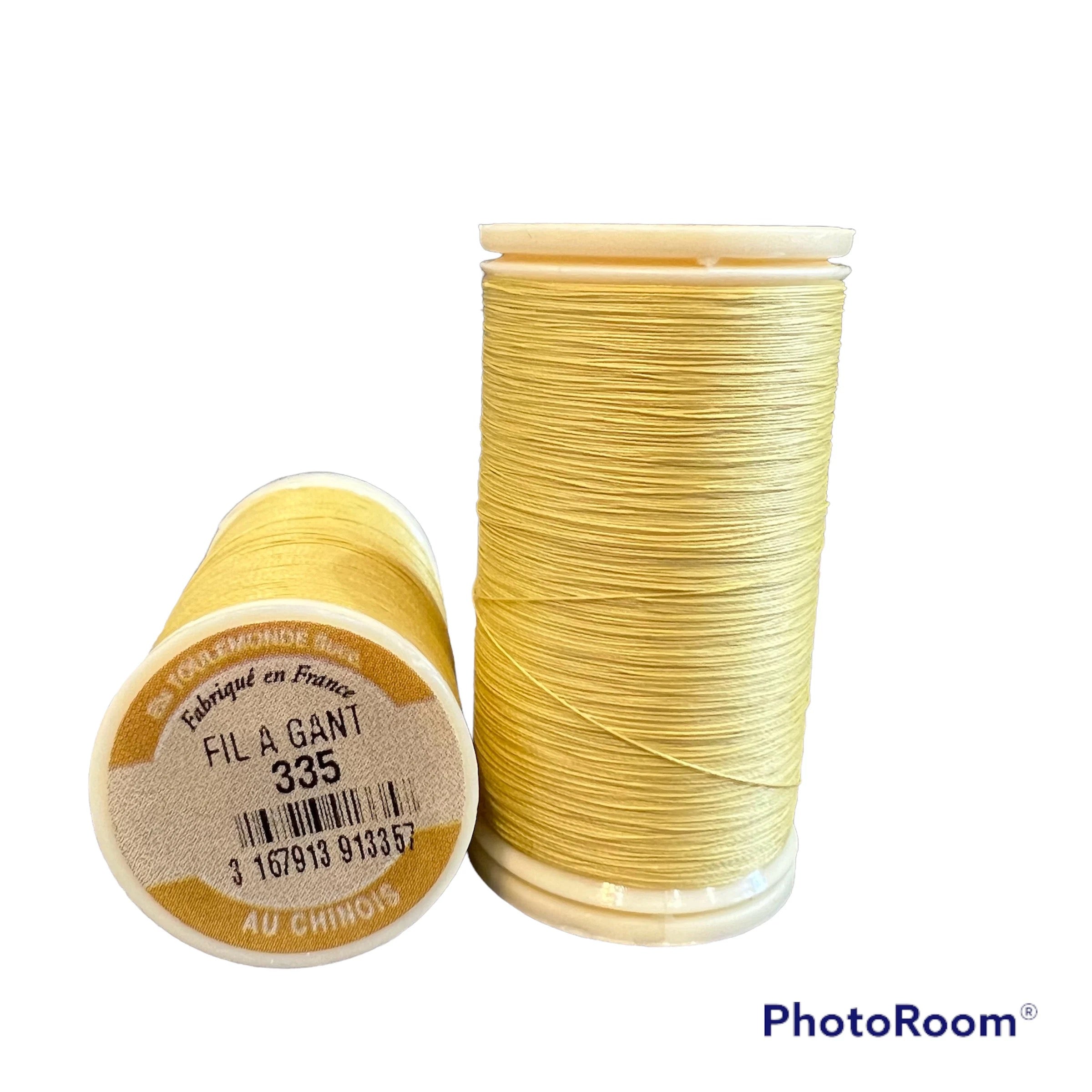 Sajou No. 335- Canary GLOVING THREAD- Fil a gant au Chinois