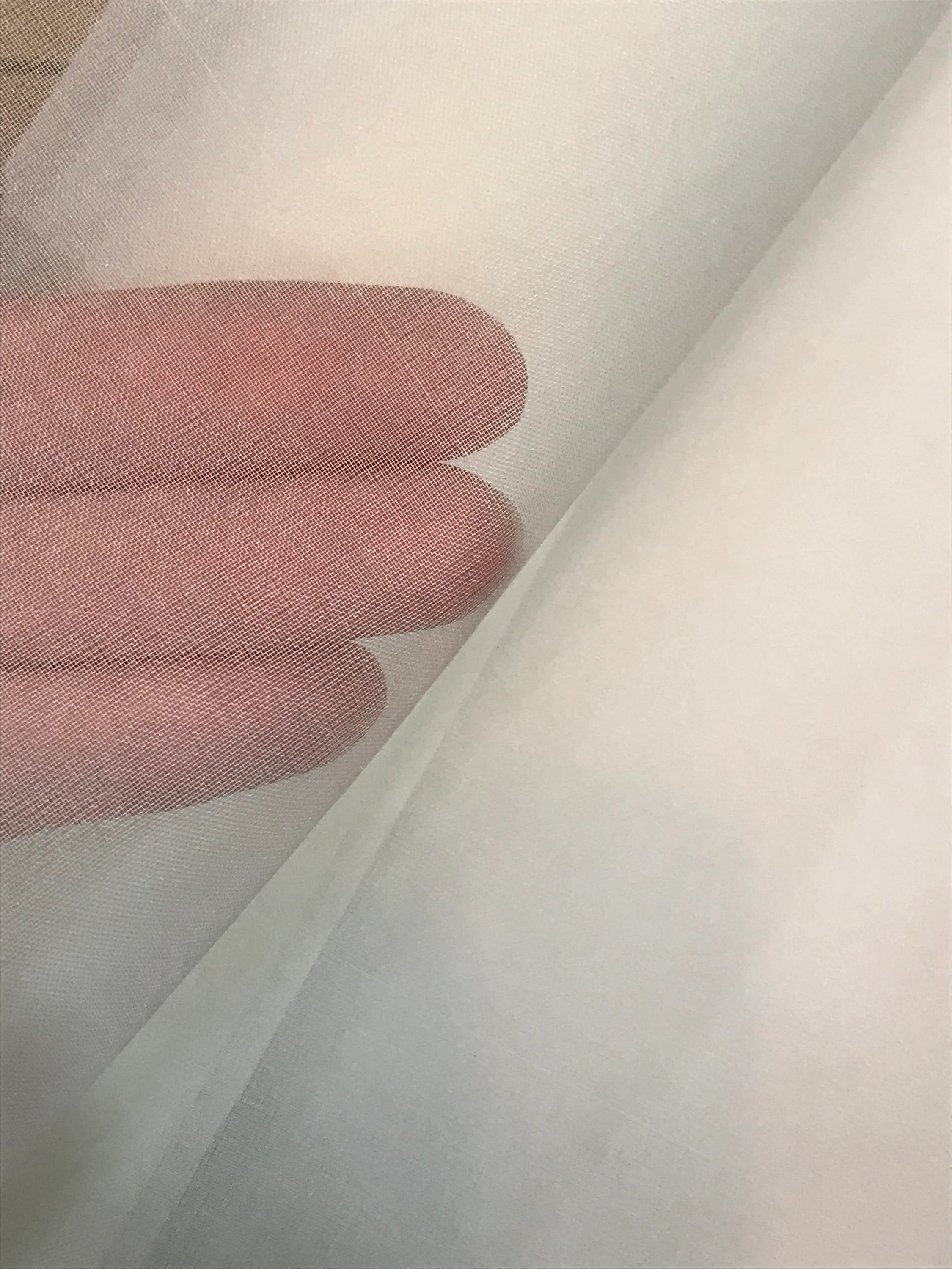 Dyed White Silk Organza 42