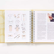 Gertie's Ultimate Dress Book: A Modern Guide to Sewing Fabulous Vintage Styles
