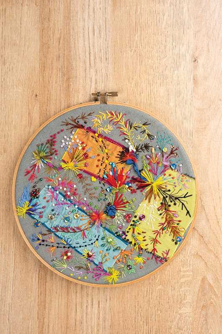 Foolproof Freeform Embroidery - Jennifer Clouston - Book