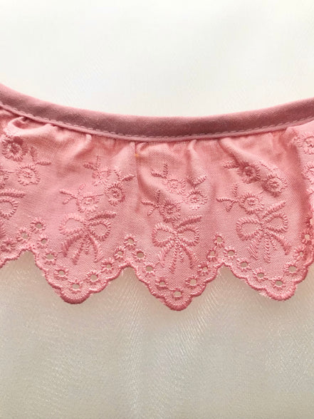 Mauve Flowers and Bows Eyelet- Broderie Anglaise- Lace Trim 5297