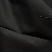 Black/ 