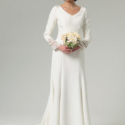Butterick B5779 Sewing Pattern Misses’ Wedding/ Bridal Lace-Back Dresses with Train- Sizes 4-12