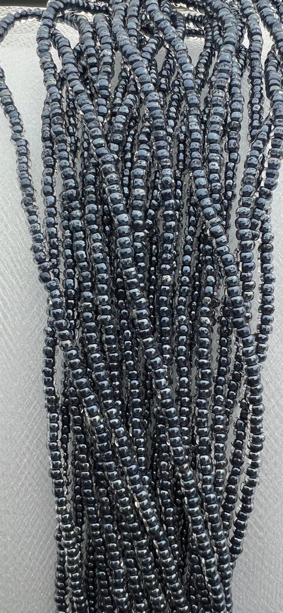 Tosca Gray/ Grey Round 10* Beads (2184)