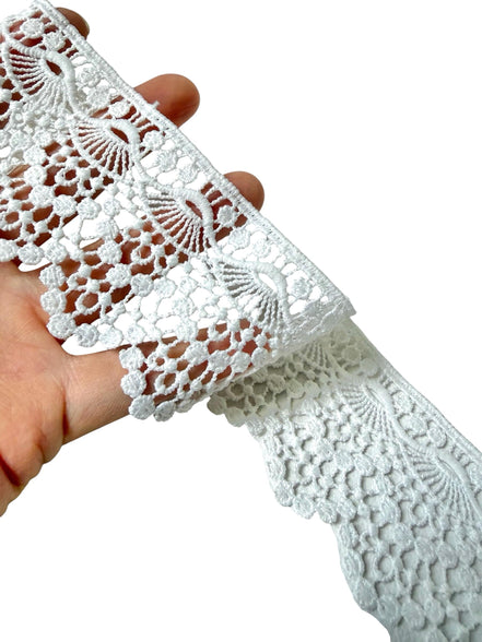 White Fan Pattern Guipure- Lace Trim 9129- 2 1/8” Wide