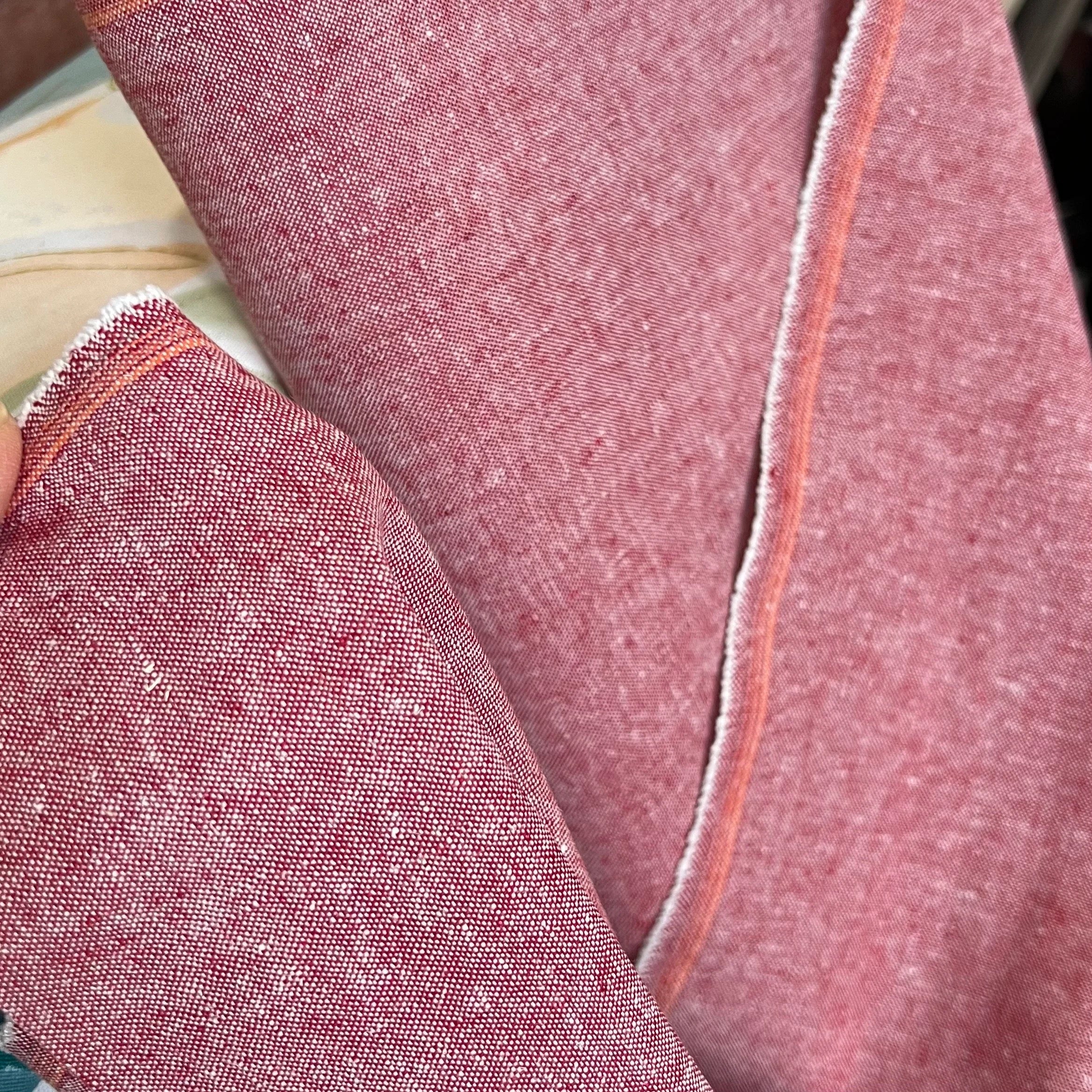 Essex Yarn Dyed Linen- Cotton Blend- Red- 44