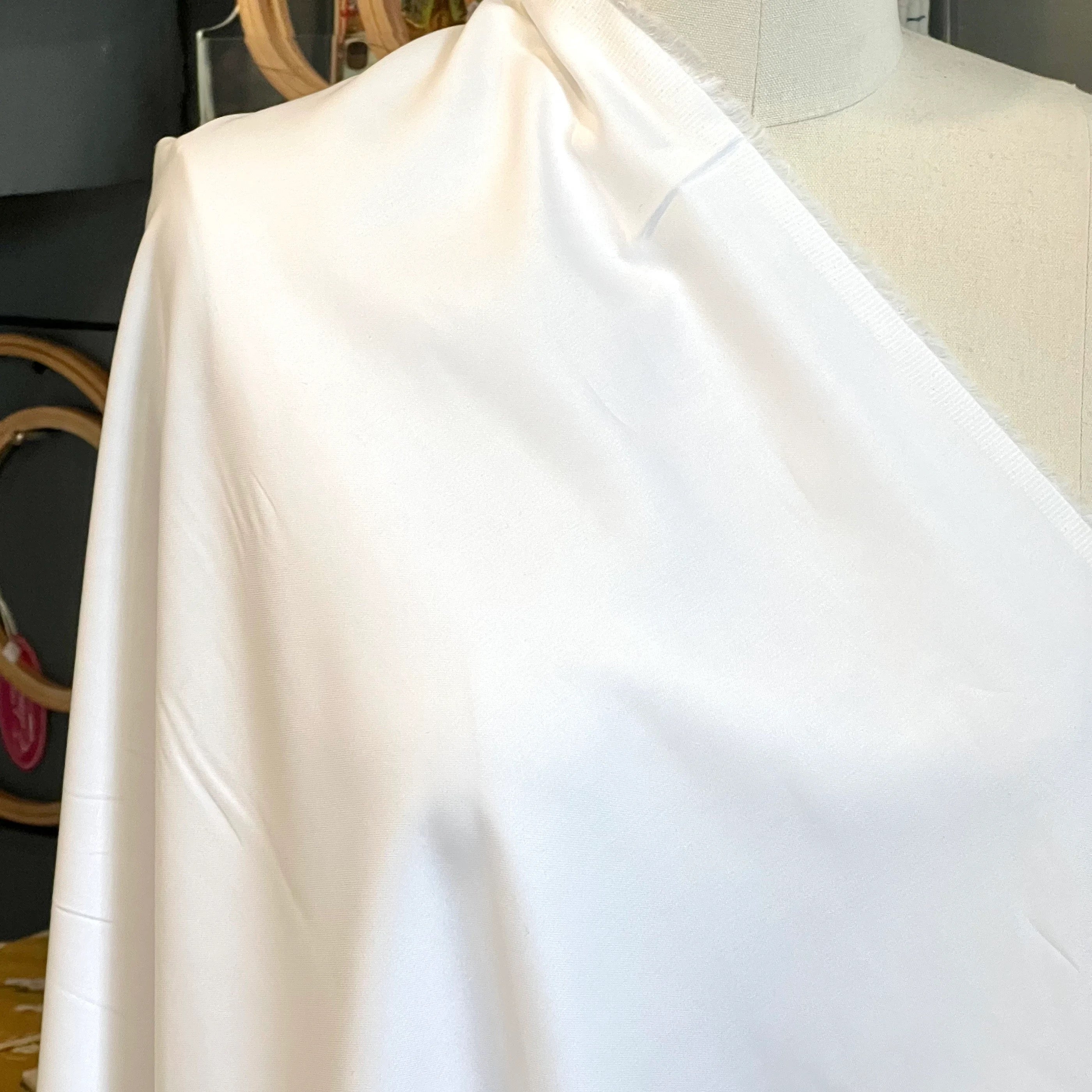 White Cotton Ultra Sateen- 44
