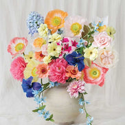 Crafting Paper Flowers - Emily Paluska - Book