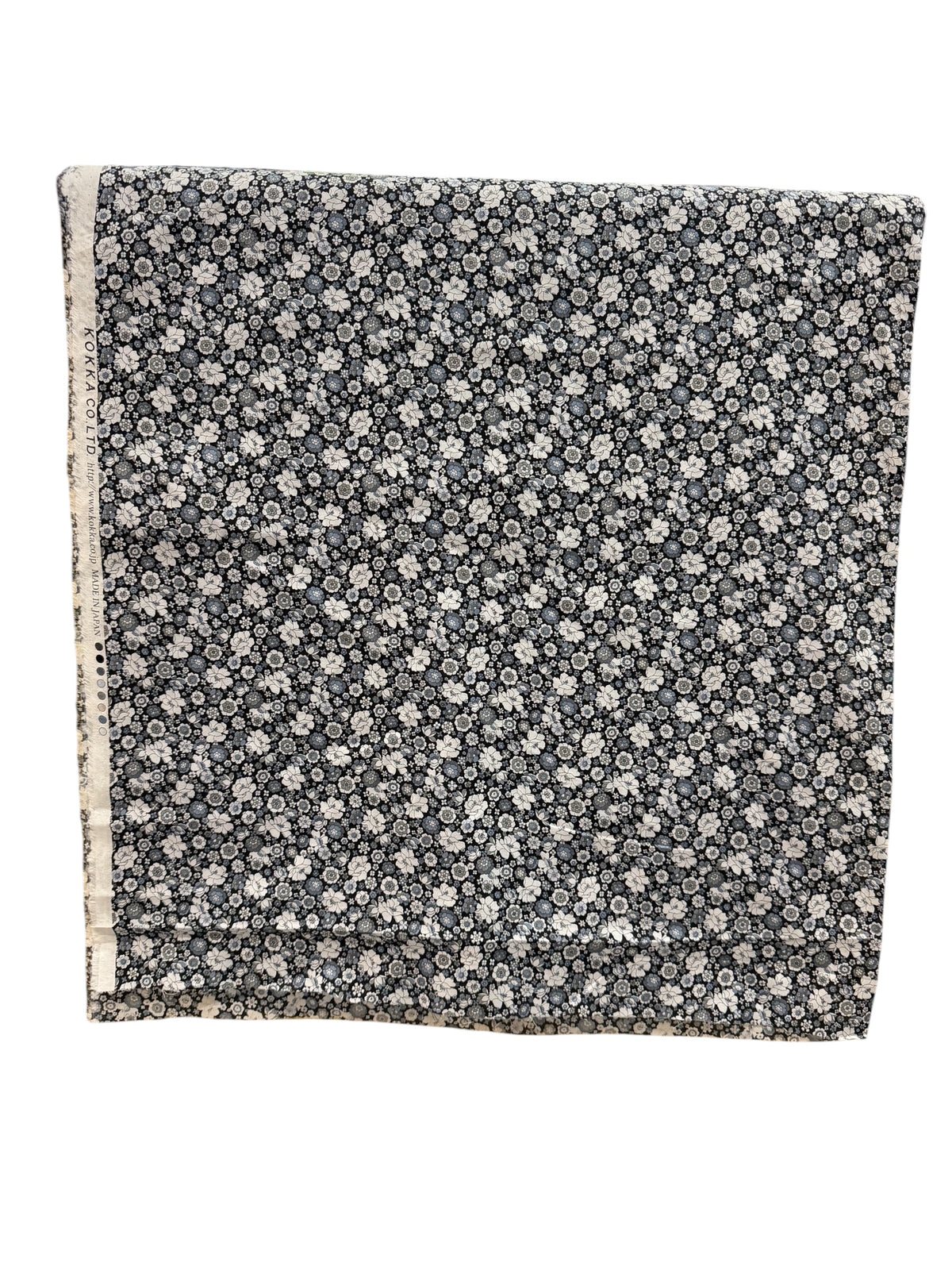 Flownny 100% Cotton Fabric - Lawn- Black, White Floral- 43