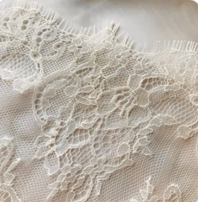 French Chantilly Lace- Ivory- 7" Wide- 13730