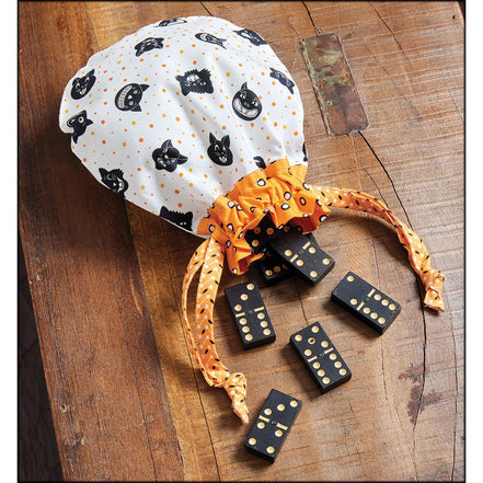 It Takes Two! Quick & Easy Patterns for 2 Fat Quarters- Book- Author: Barbara Groves
