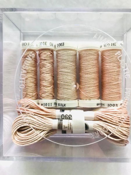Au Ver A Soie- Thread Kit- Porcelain Complexion- Flesh Tone #1